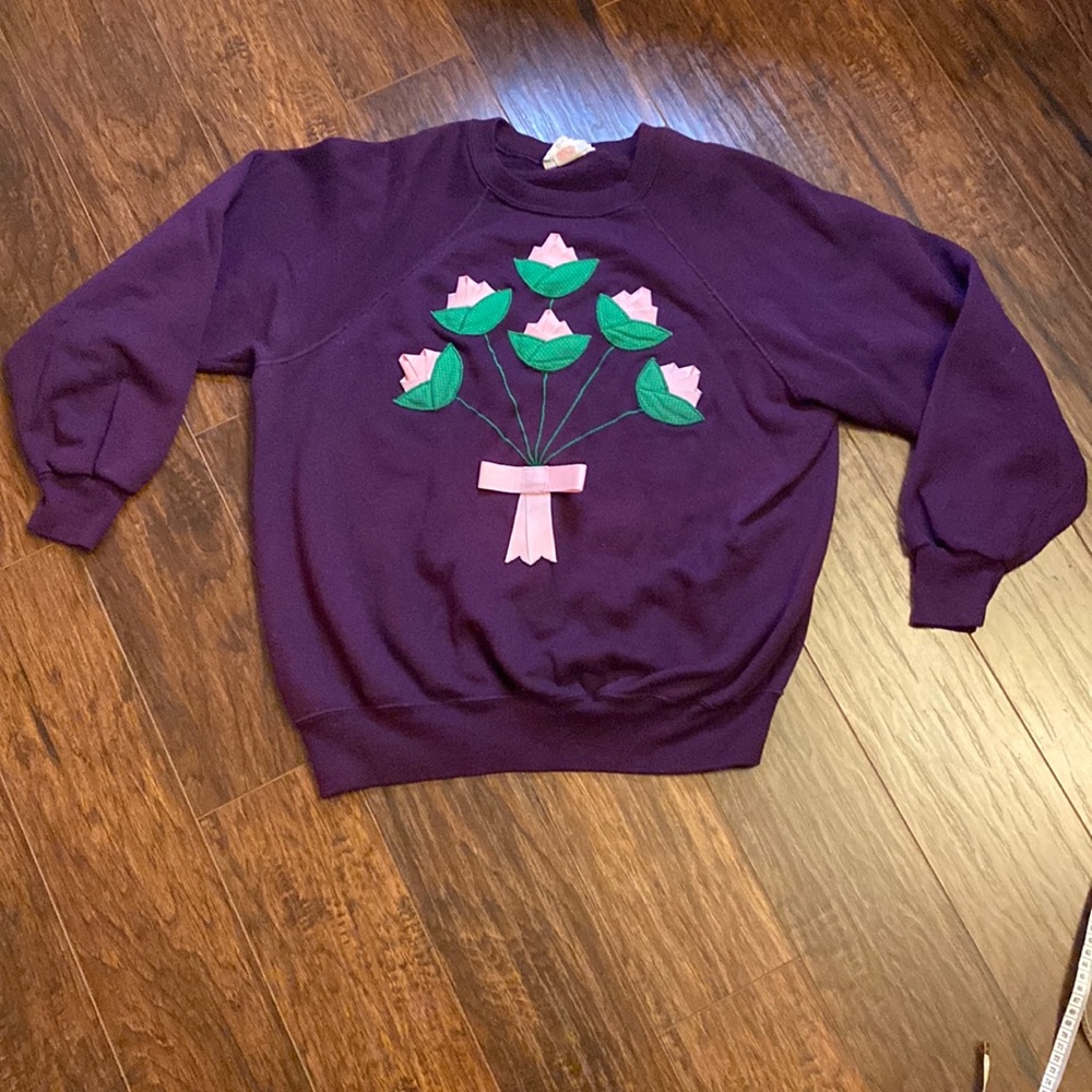 Vintage 80s Bassett-Walker 3D Flower Sweatshirt